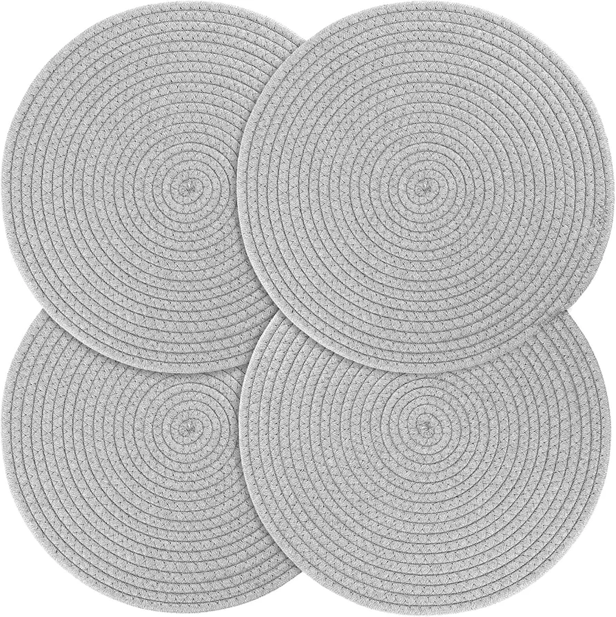 Billbotk Round Woven Placemats Set of 4, 13 Inches Table Place Mats for Dining Table, Hot Pads for Kitchen, Trivets for Hot Dishes, Pots and Pans,Tabletop Accessories(LightGray) ﻿